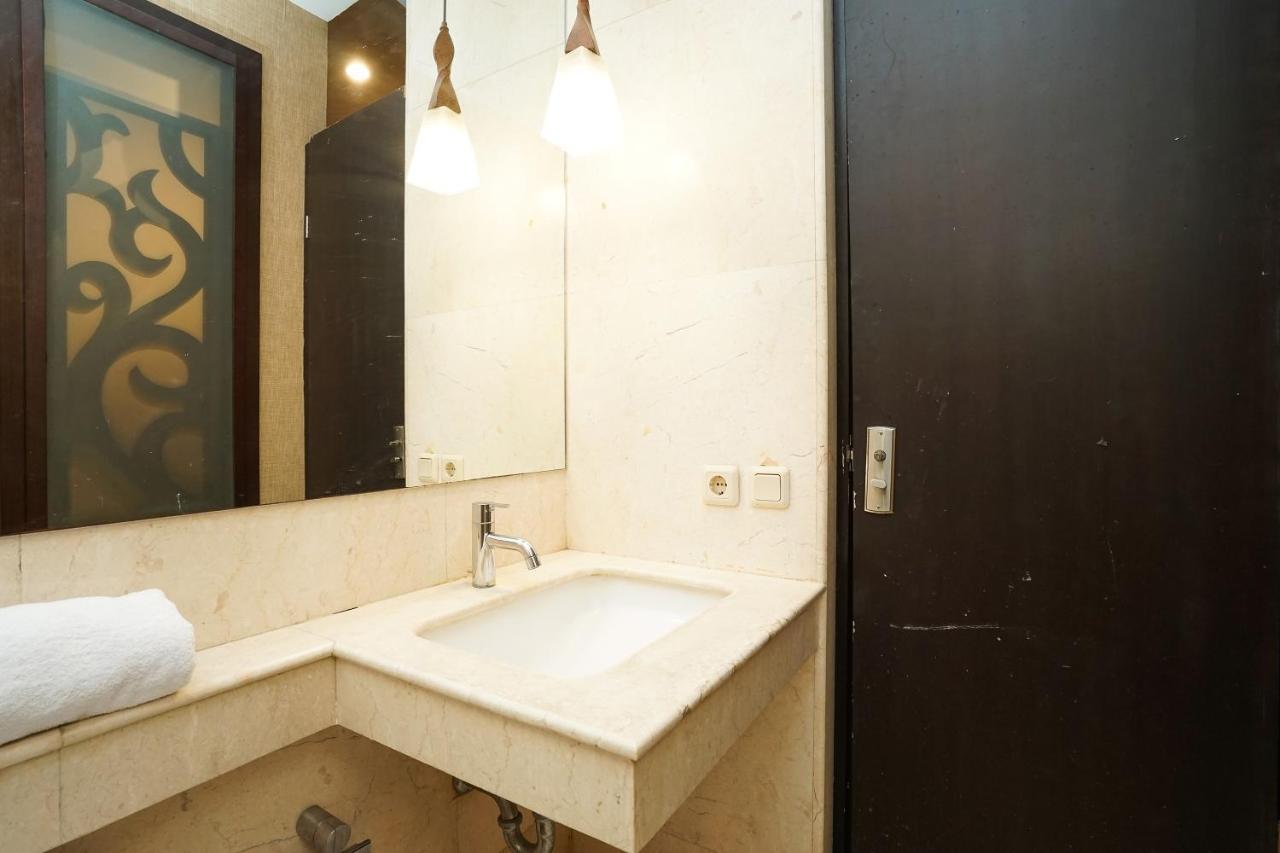 Homestay 3 Сурабая Екстериор снимка